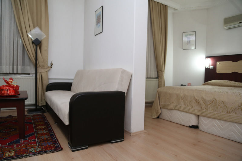 Altinoez Hotel Невшехир Екстериор снимка